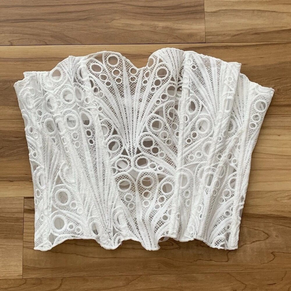 NWT Perfect Corset New York White Lace-Up Boned Top Size XS Chic Feminine